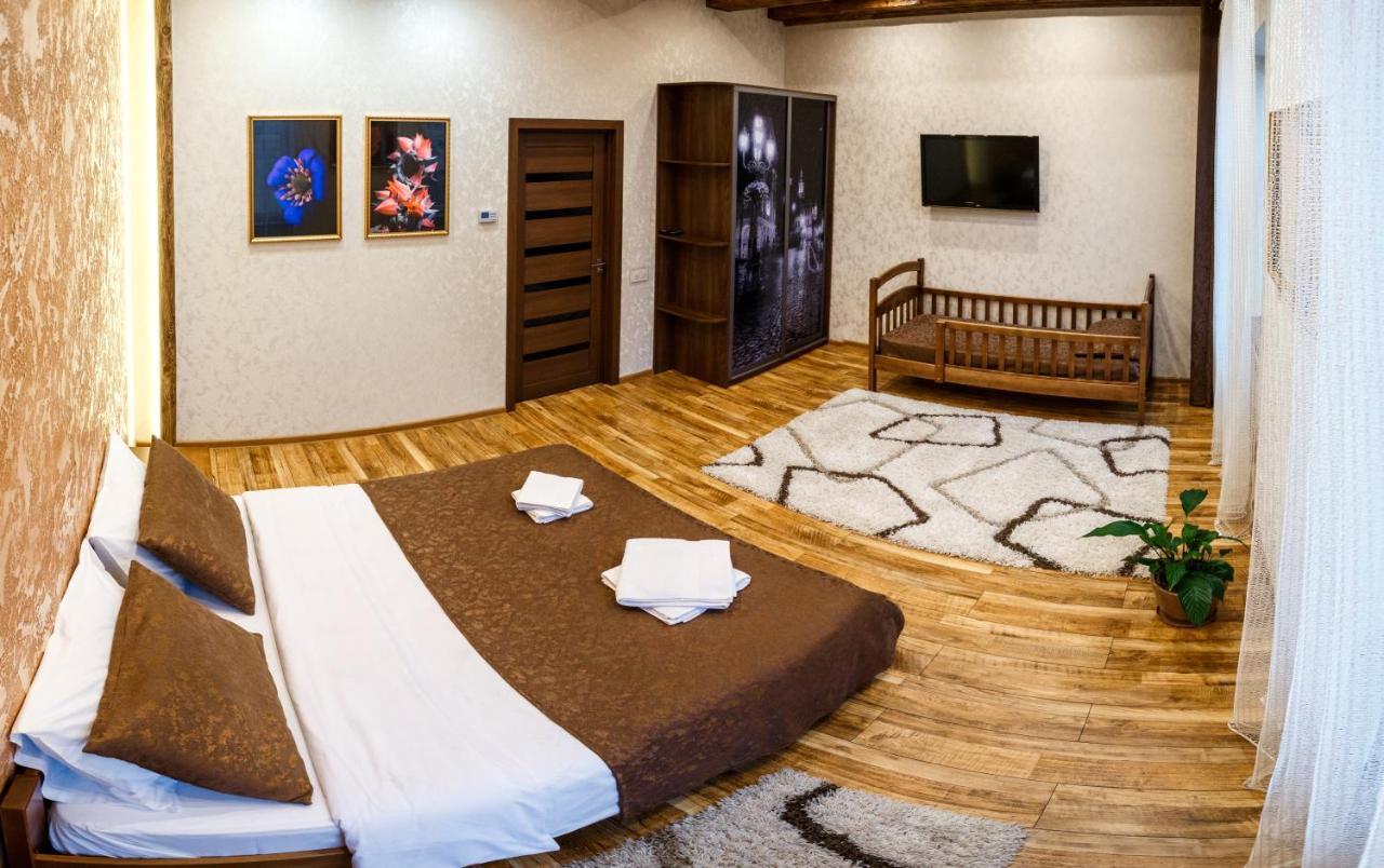 Apartments "The Cultural Capital" Vip Leópolis Exterior foto